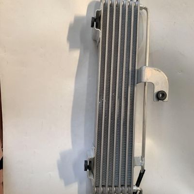 100% getestete Getriebeölkühler mit Stangplattenstruktur 1301200u7054