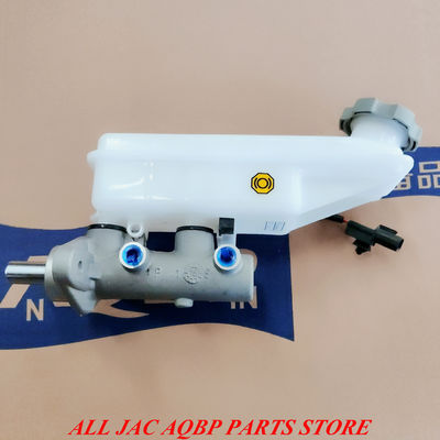 40*30*20 Bremsmastsylinder OE Nummer 59100-V7010 für JAC M5 2.0 Benzin in Grau