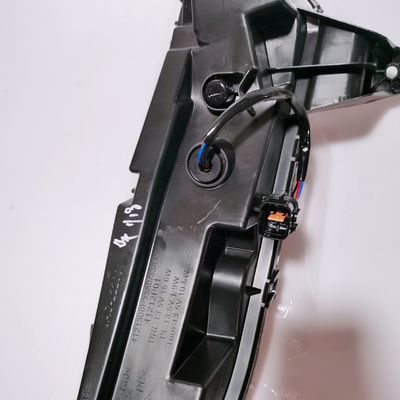 Anpassbare schwarze Autoteile OEM 4121300P33A1 für JAC Pickup T6 T8 Scheinwerfer