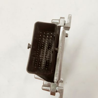 J6 Limousinenmotor ECU Autoteile Edelstahl und Kunststoff für eine optimale Funktionalität