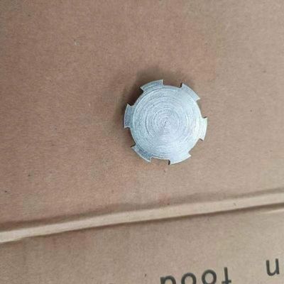 Fahrzeugbau JAC 2013-2015 Ölpumpenstecker mit OE 1010108GA Fahrzeugleuchten Nummer