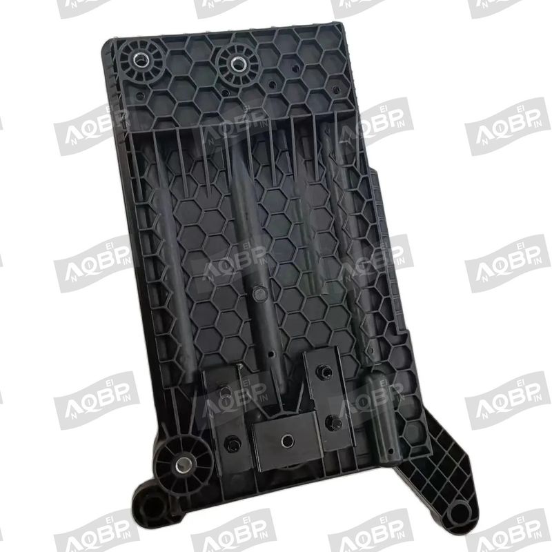 Ersatz/Reparatur von Autoteilen OE 3703020U2400 für die Batteriehaltermontage von JAC SEHOL QX JS6